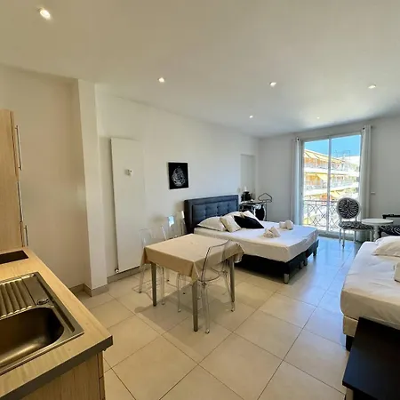 La Croisette - Joli Au Calme Cote Jardin Apartmán
