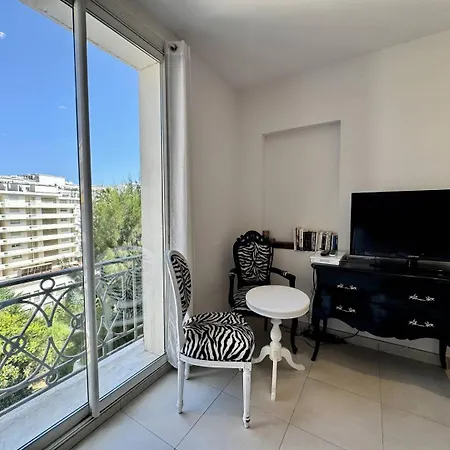 La Croisette - Joli Au Calme Cote Jardin * Cannes